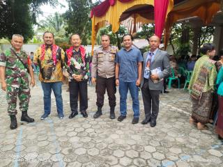 Lakukan Cooling System Polsek Bukit Raya Melaksanakan Kegiatan Sholat Shubuh Berjamaah di Masjid Al 